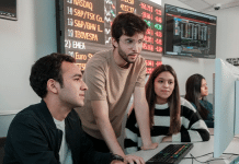 Ingeniería Empresarial: tecnología, innovación, negocios y liderazgo La Ingeniería Empresarial te permite transformar negocios